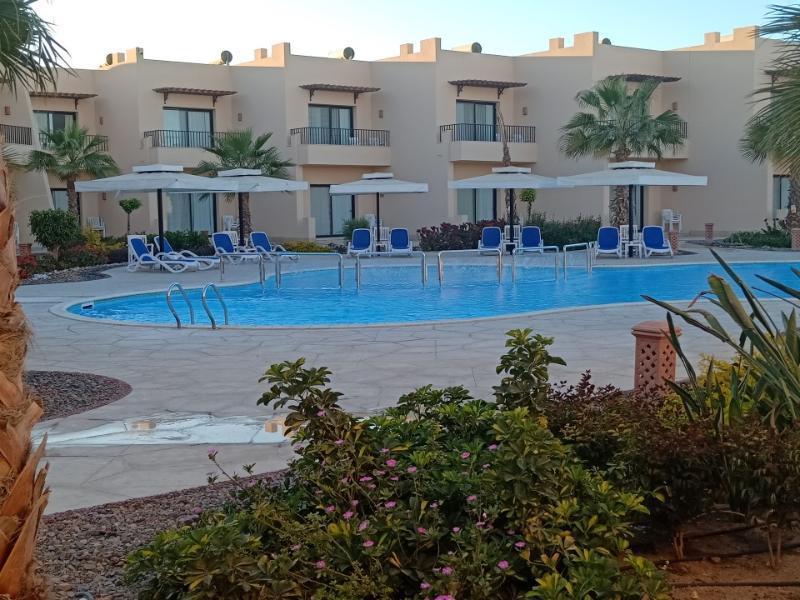 Sky View Suites Hotel Хургада Экстерьер фото