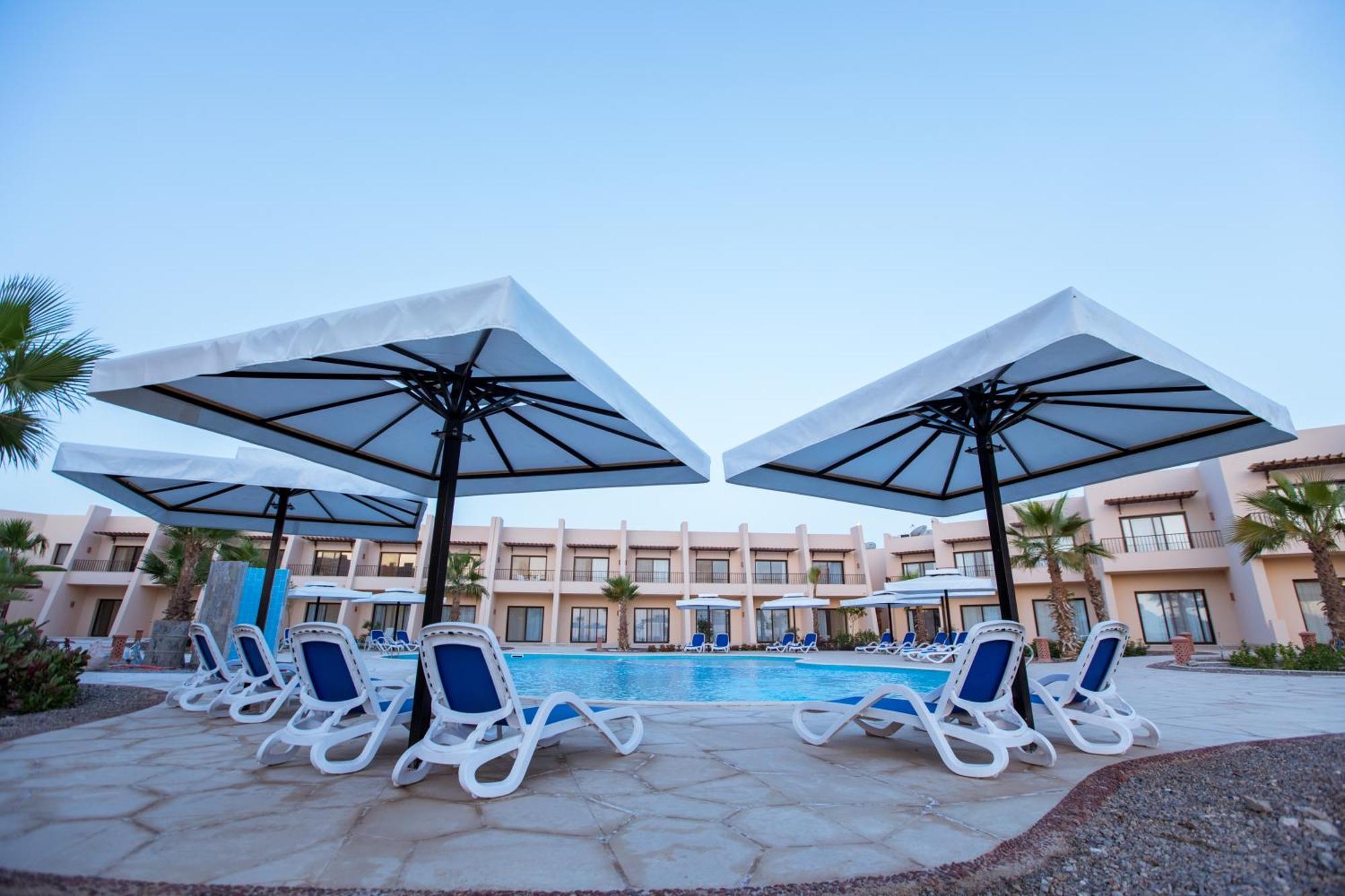 Sky View Suites Hotel Хургада Экстерьер фото